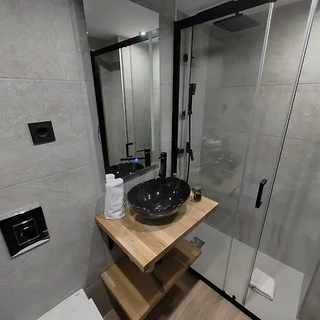 Todosierranevada - 2 Reformado Montblanc - Junto A Telecabinas